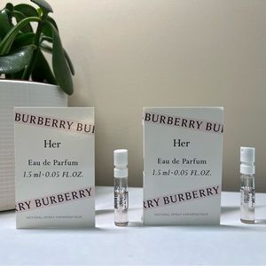 2✖️ Burberry Her perfume 1.5ml each size 
Brand new